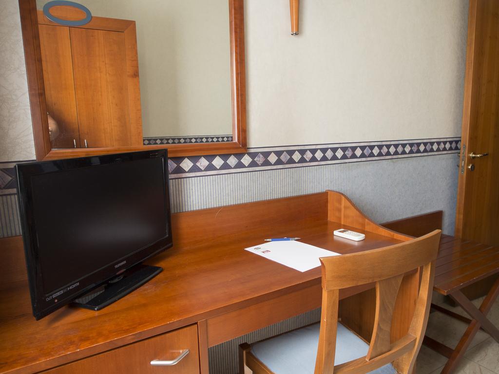 Hotel Kroma Ragusa Dış mekan fotoğraf
