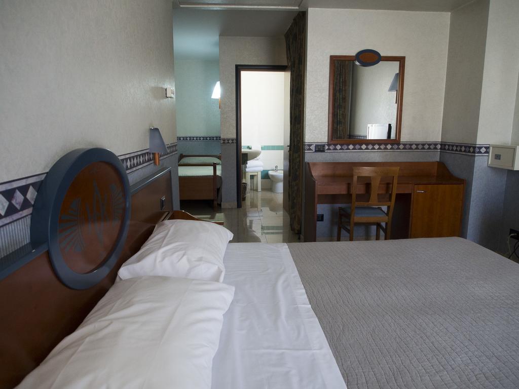 Hotel Kroma Ragusa Dış mekan fotoğraf